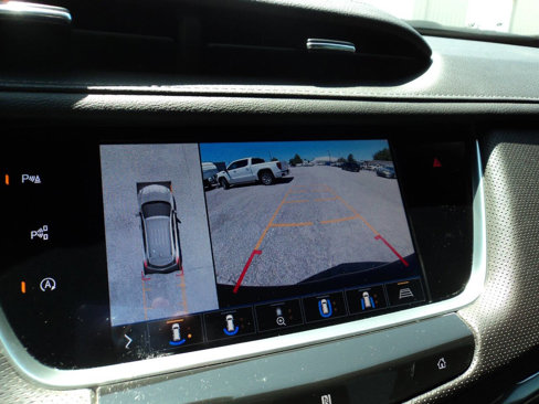 Used 2020 Cadillac XT5 Premium Luxury image 16