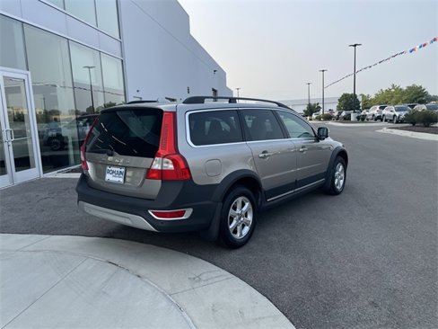 Used 2013 Volvo XC70 3.2 Premier image 5
