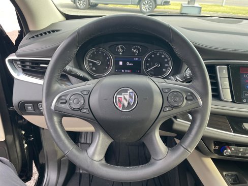 Used 2020 Buick Enclave Essence w/ Sound and Sites Package image 14