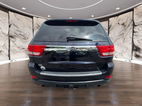 Used 2011 Jeep Grand Cherokee Overland w/ Trailer Tow Group IV image 5