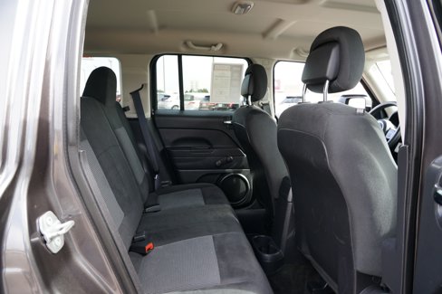 Used 2016 Jeep Patriot Sport image 27