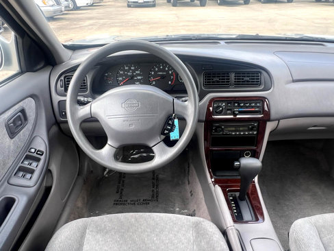 Used 2001 Nissan Altima GXE image 43