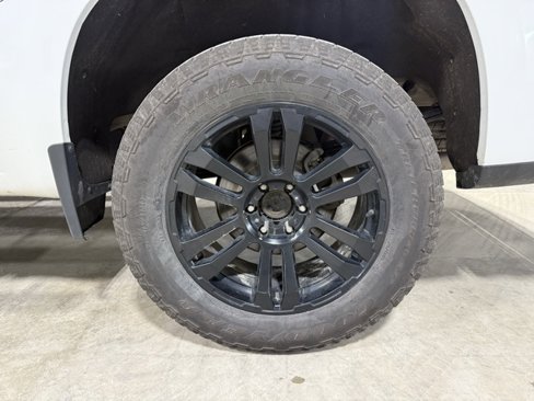 Used 2019 Chevrolet Silverado 1500 RST image 35