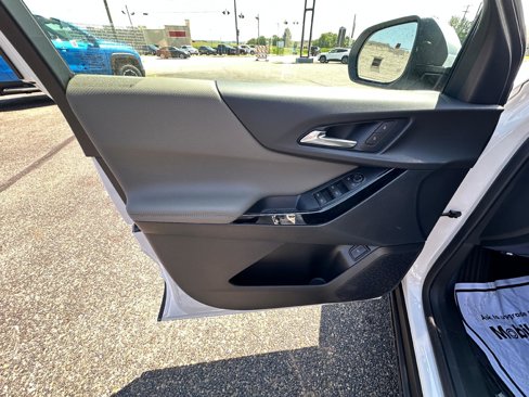 New 2026 Chevrolet Equinox LT w/ Convenience Package II image 15