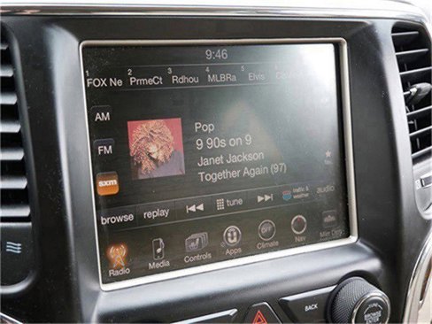 Used 2015 Jeep Grand Cherokee Limited image 21