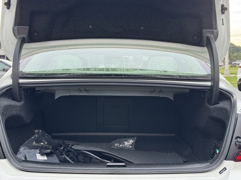 Certified 2024 Volvo S60 T8 Plus image 11