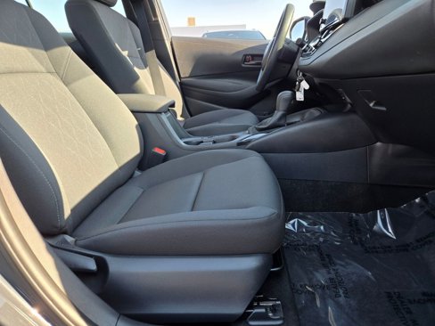 Used 2024 Toyota Corolla LE image 15