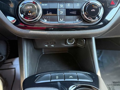 Used 2024 Buick Envista Sport Touring w/ Convenience I Package image 52