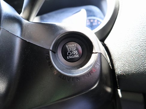 Used 2020 Jeep Renegade Altitude image 31