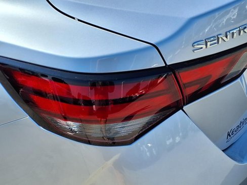 Used 2022 Nissan Sentra S image 12