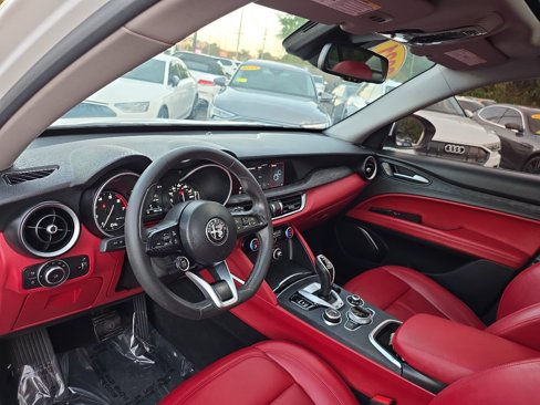 Used 2021 Alfa Romeo Stelvio Sprint w/ Sun & Sound Package image 23