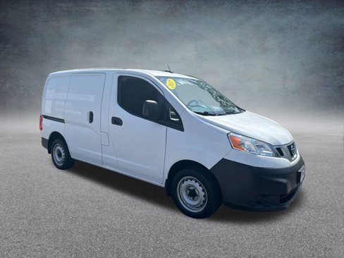 Used 2017 Nissan NV200 S image 4