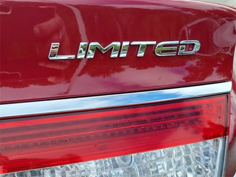 Used 2015 Hyundai Azera Limited image 10