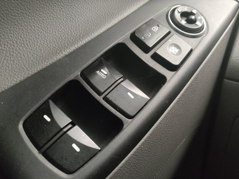 Used 2015 Hyundai Elantra Sport image 27