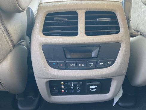 Used 2016 Honda Pilot EX-L image 12