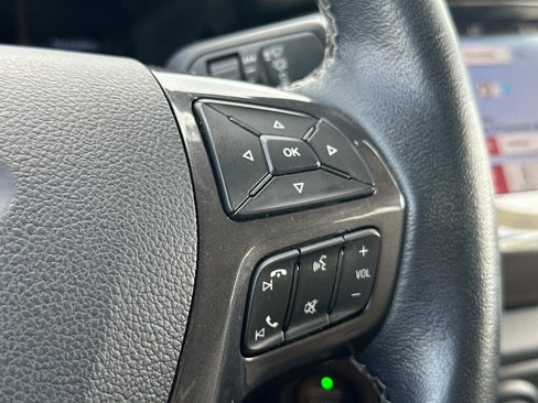 Certified 2019 Ford Ranger Lariat w/ Black Appearance Package image 18