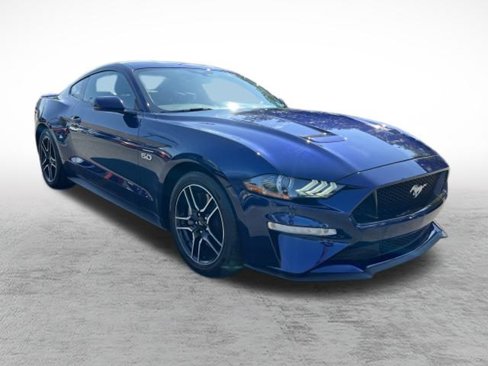 Used 2020 Ford Mustang GT Premium image 3