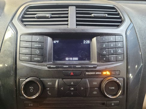 Used 2017 Ford Explorer FWD image 25
