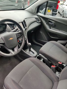 Used 2019 Chevrolet Trax LS image 12