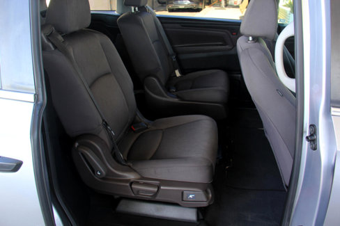 Used 2020 Honda Odyssey LX image 25