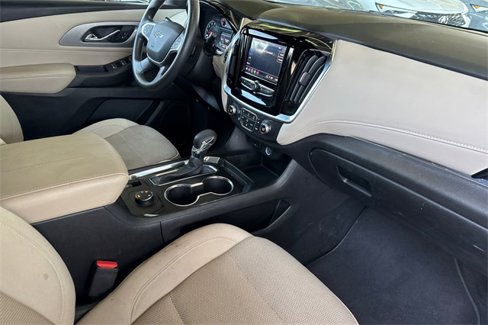 Used 2022 Chevrolet Traverse LS w/ Midnight/Sport Edition image 19