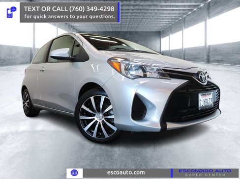 Used 2015 Toyota Yaris L image 1