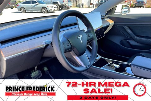 Used 2019 Tesla Model 3 Mid Range image 12
