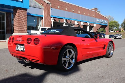 Used 2000 Chevrolet Corvette Convertible image 27