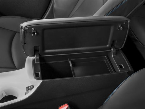 Certified 2017 Toyota Prius Four Touring image 12