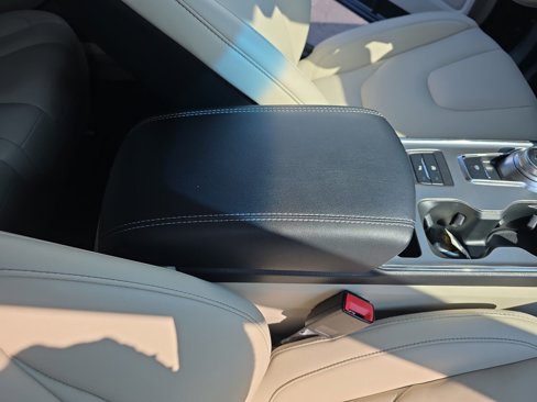 Certified 2022 Ford Edge Titanium image 23