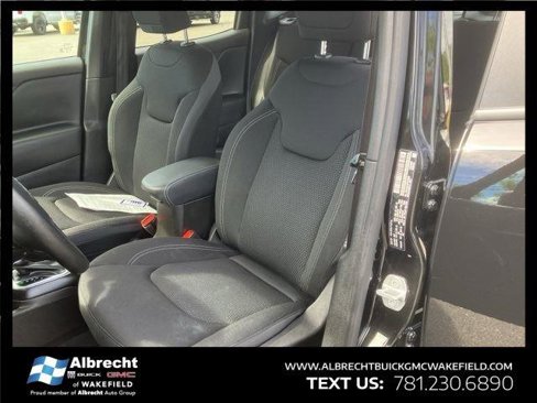 Used 2023 Jeep Renegade Altitude w/ Convenience Group I image 13