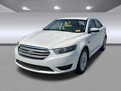 Used 2018 Ford Taurus SEL w/ Equipment Group 201A image 9