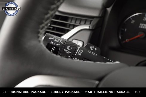 Used 2017 Chevrolet Suburban LT w/ LT Signature Package image 31