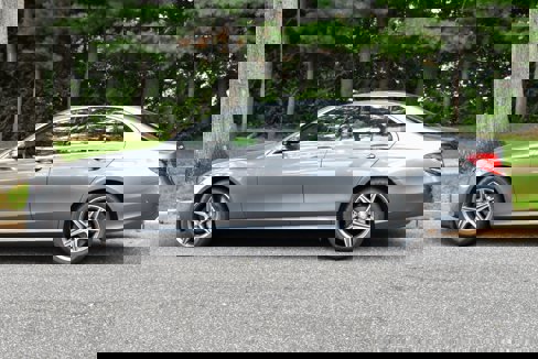 Used 2017 Mercedes-Benz E 300 image 4
