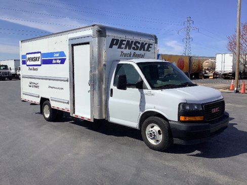 Used 2022 GMC Savana 3500 Extended w/ Power Convenience Package image 1