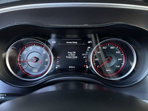 Used 2022 Dodge Charger SXT image 11