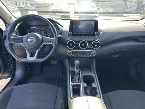 Used 2023 Nissan Sentra SV image 10
