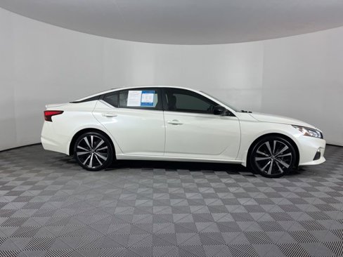 Used 2020 Nissan Altima 2.5 SR image 13