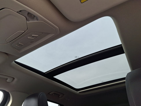 Used 2019 Ford Escape SEL image 15
