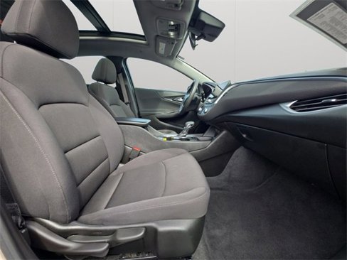 Used 2023 Chevrolet Malibu LT image 14