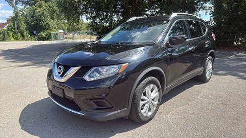 Used 2016 Nissan Rogue SV image 3