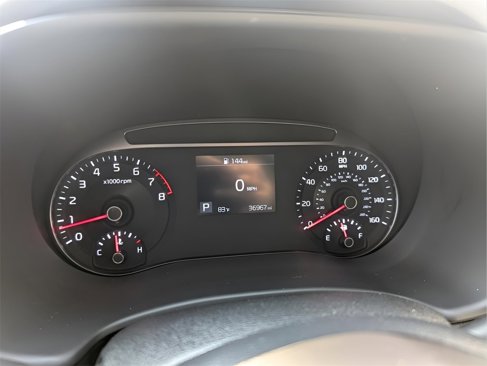 Used 2022 Kia Soul LX image 14