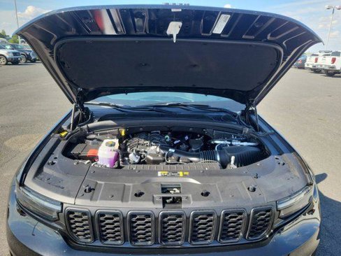 New 2025 Jeep Grand Cherokee L Altitude image 15