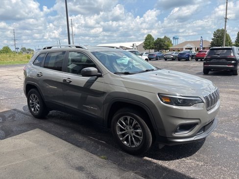 Used 2021 Jeep Cherokee Latitude Lux w/ Comfort/Convenience Group image 7