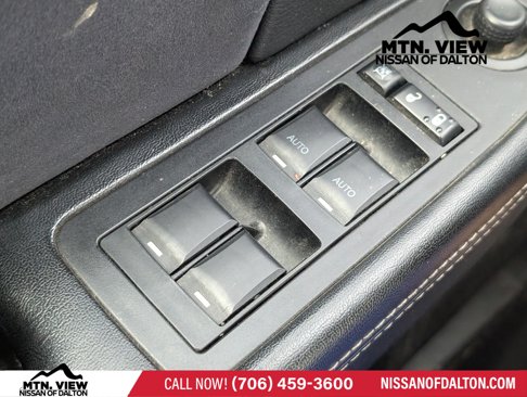 Used 2011 Chrysler 200 S image 16