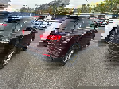 Used 2018 Kia Sorento LX image 4