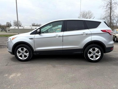 Used 2016 Ford Escape SE image 9