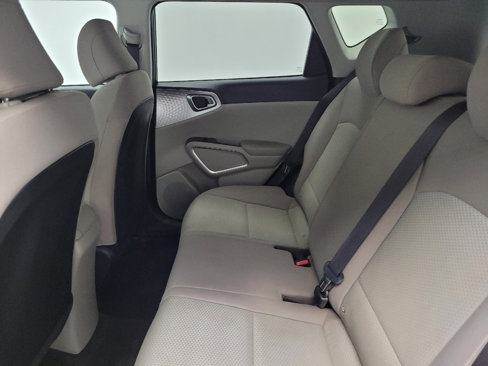 Used 2022 Kia Soul LX image 18