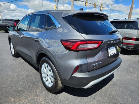 Used 2023 Ford Escape Active w/ Tech Pack #2 image 7