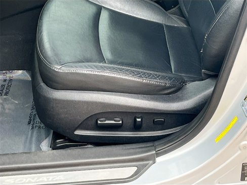 Used 2011 Hyundai Sonata Limited image 18